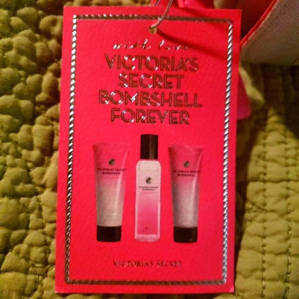 Victoria's Secret  Bombshell Forever 3 piece set